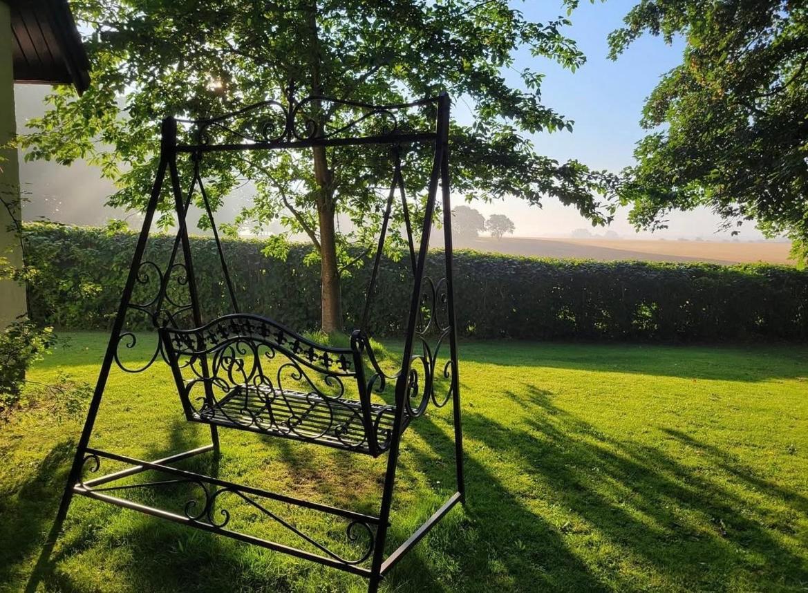 Aespoegarden Bed & Breakfast Klagstorp Exterior photo